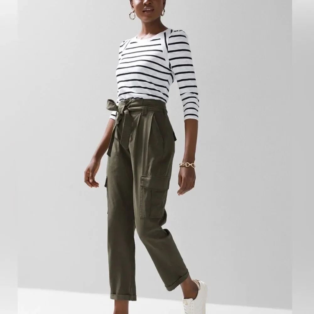 White House Black Market Extra High Rise Tapered Ankle Pants – Cargo, Sz 10